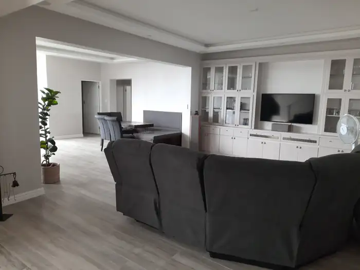The lounge with built-in joinery